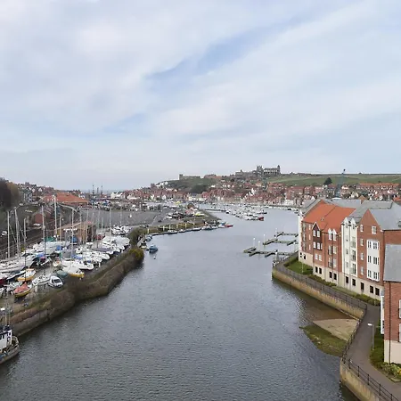 Bankside * Whitby
